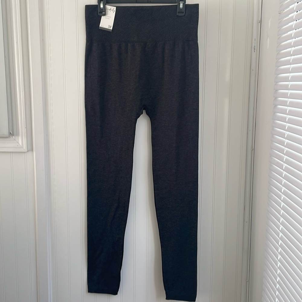 NWT Wonderly Black High-Waist Leggings